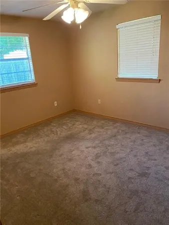 $1,500 | 241 Live Oak Street, Mandeville, LA 70448