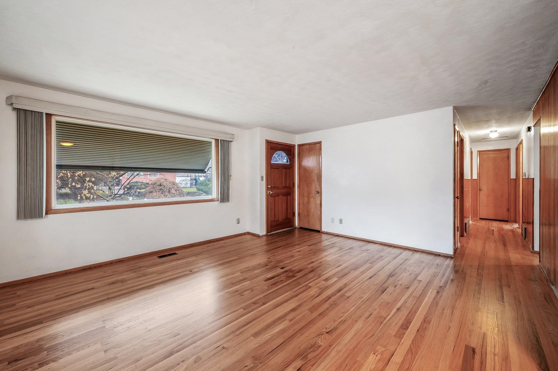 6204 North Stone Street Spokane, WA 99208 - Photo 7 of 36 Gallery Image 7