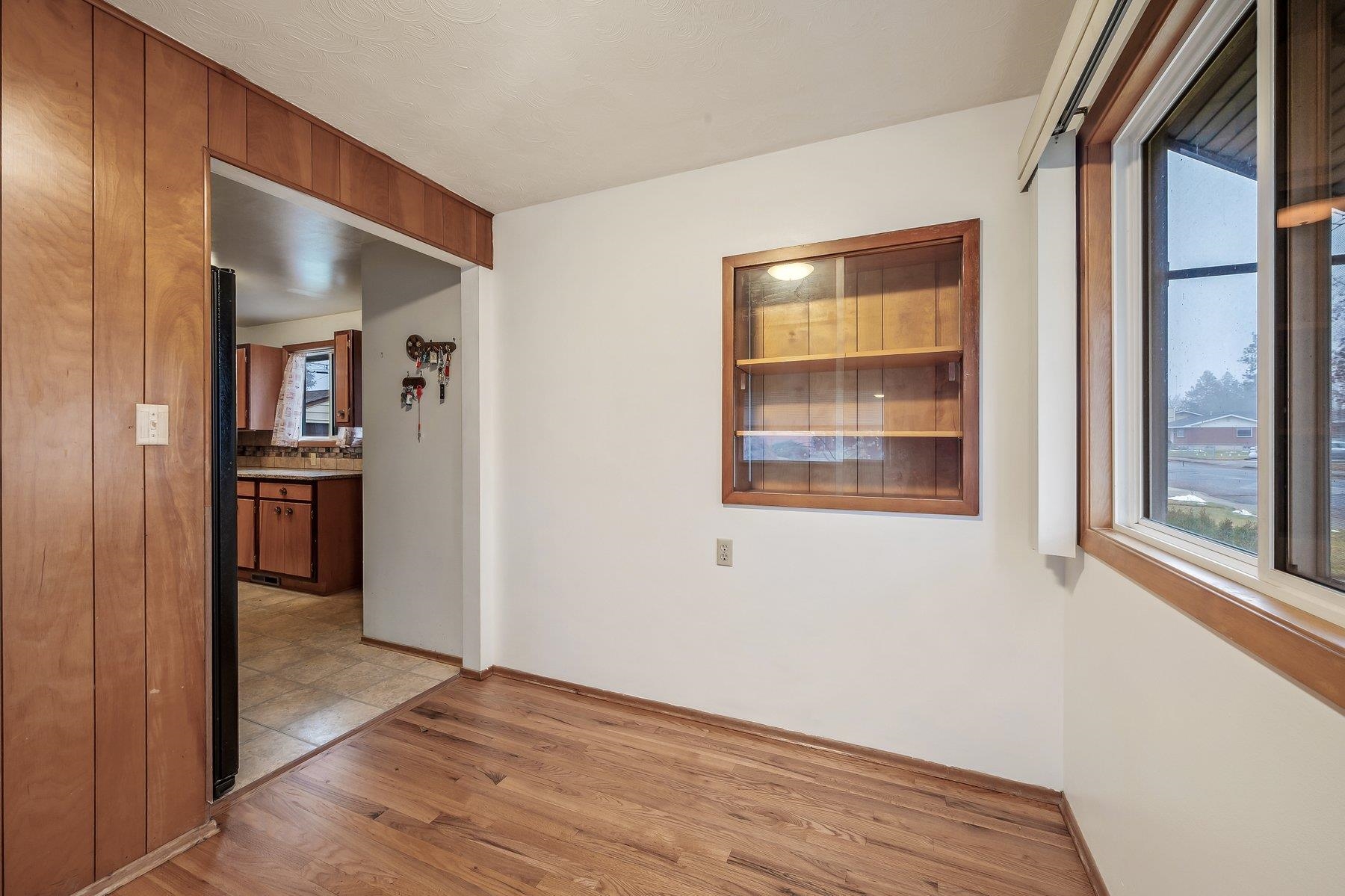 6204 North Stone Street Spokane, WA 99208 - Photo 9 of 36 Gallery Image 9