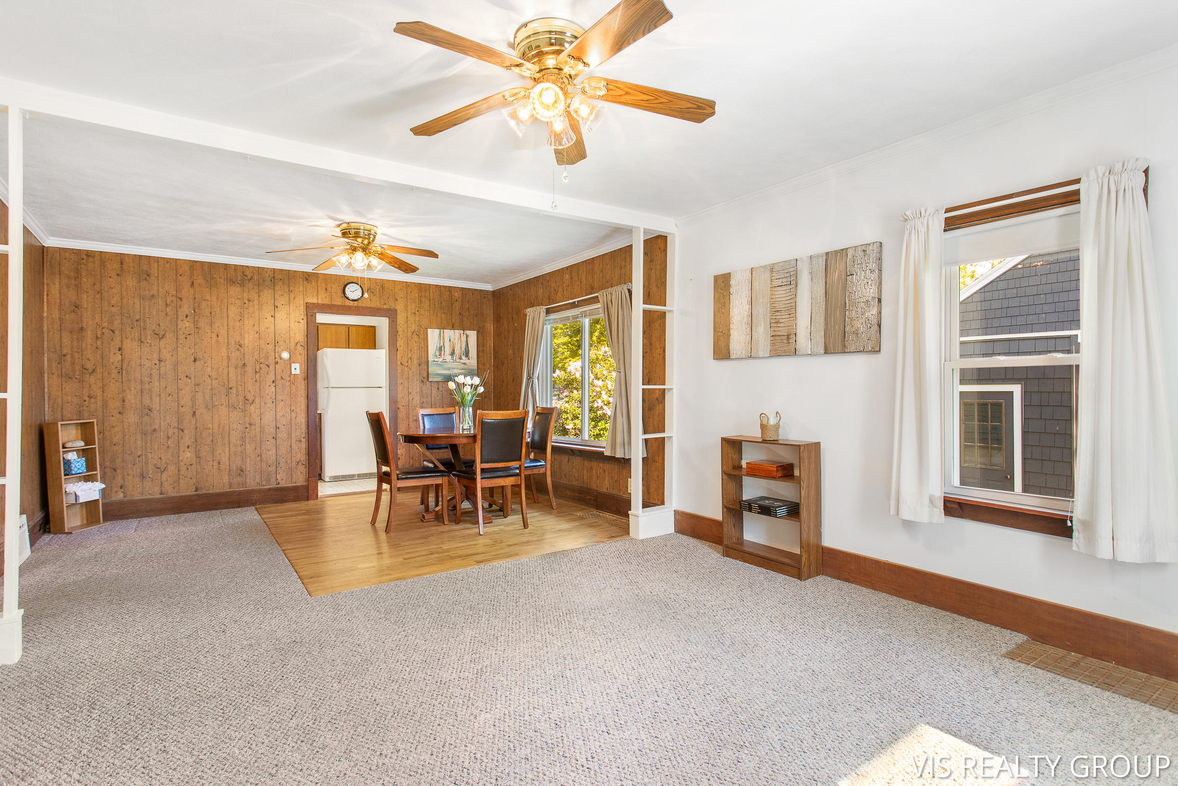 225 South Buchanan Street Spring Lake, MI 49456 - Photo 11 of 27 225 S Buchanan St, Spring Lake, MI-11