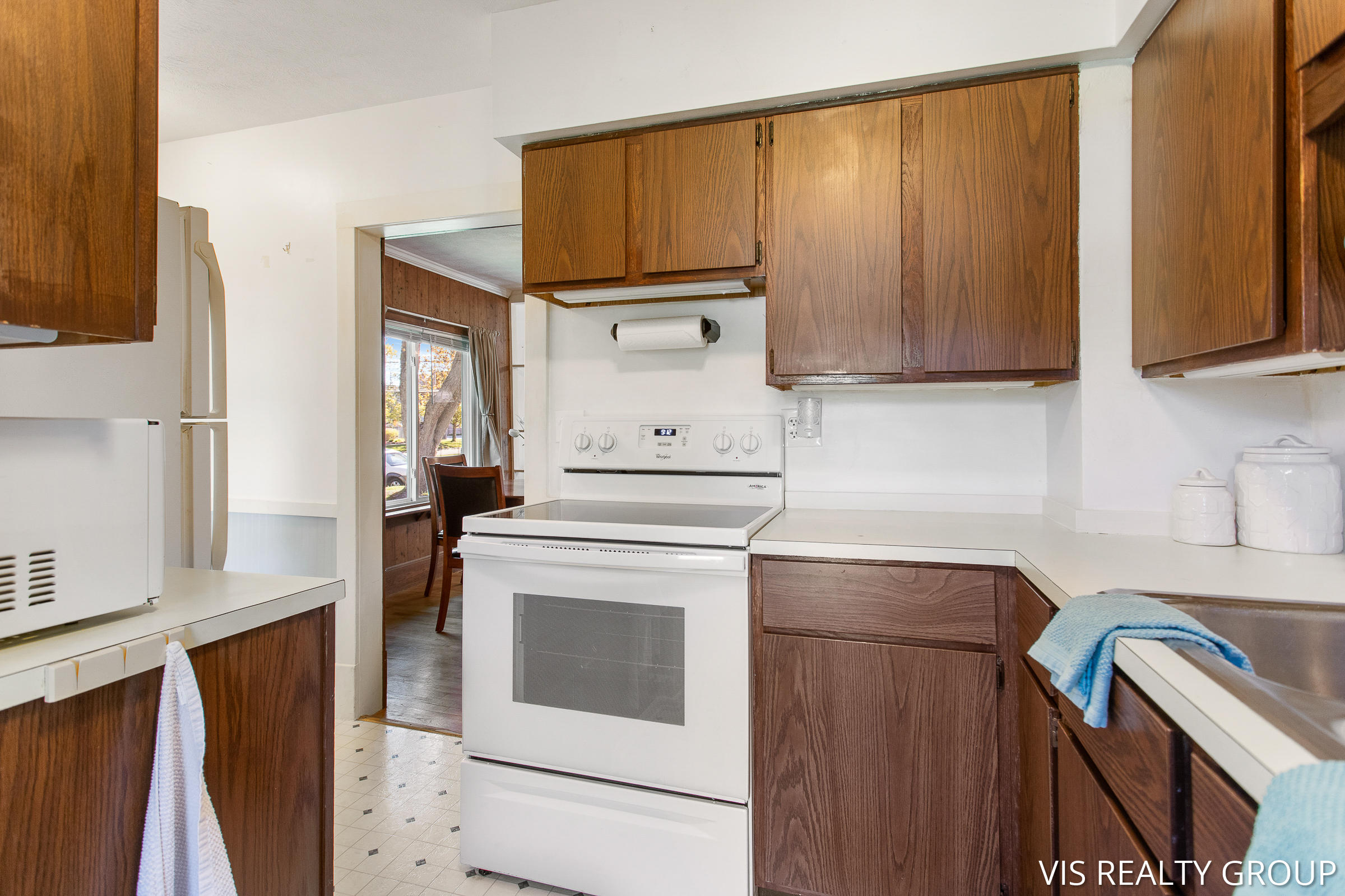 225 South Buchanan Street Spring Lake, MI 49456 - Photo 14 of 27 225 S Buchanan St, Spring Lake, MI-14
