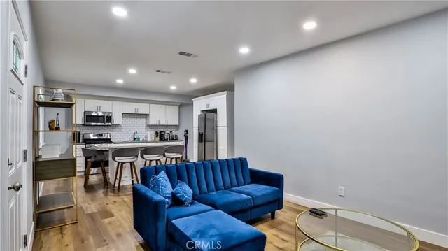 $1,099,900 | 408 South Flower Street, Santa Ana, CA 92703