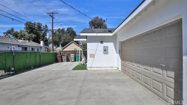$1,099,900 | 408 South Flower Street, Santa Ana, CA 92703