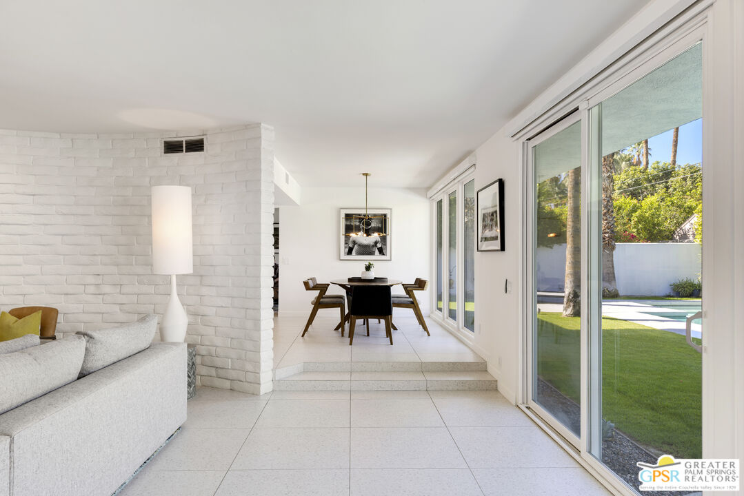 1061 Sagebrush Road Palm Springs, CA 92264 - Photo 10 of 42