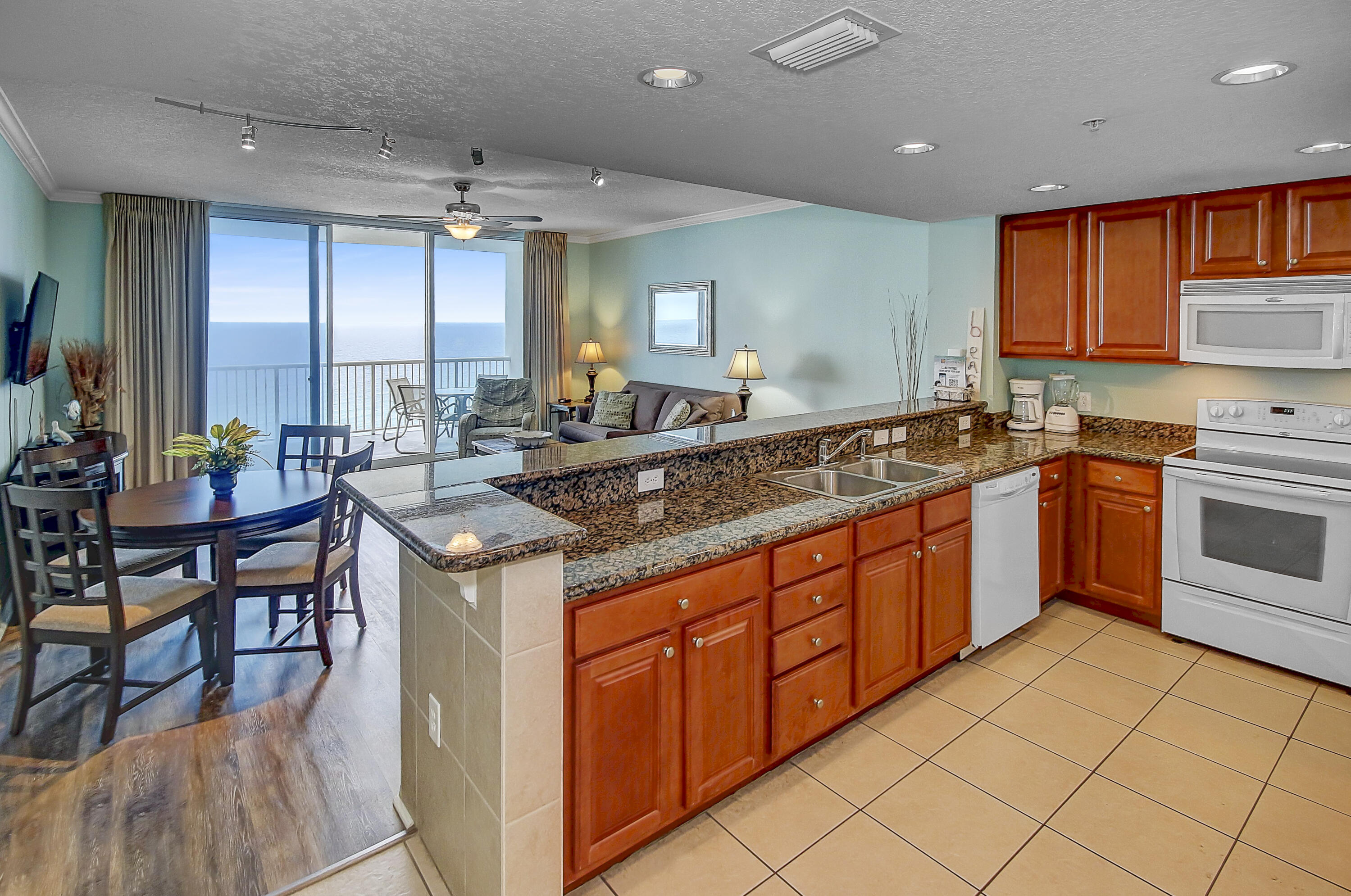 17281 Front Beach Road, Unit 705 Panama City Beach, FL 32413 - Photo 2 of 28 BRKT0078_79_80_81_82_83_84