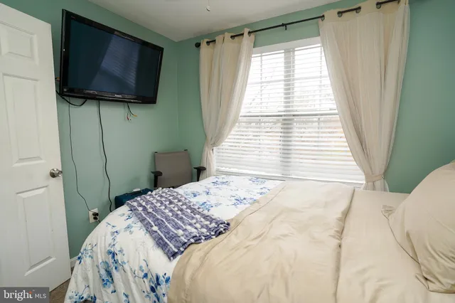 $2,800 | 5636 Gwynndale Avenue, Gwynn Oak, MD 21207