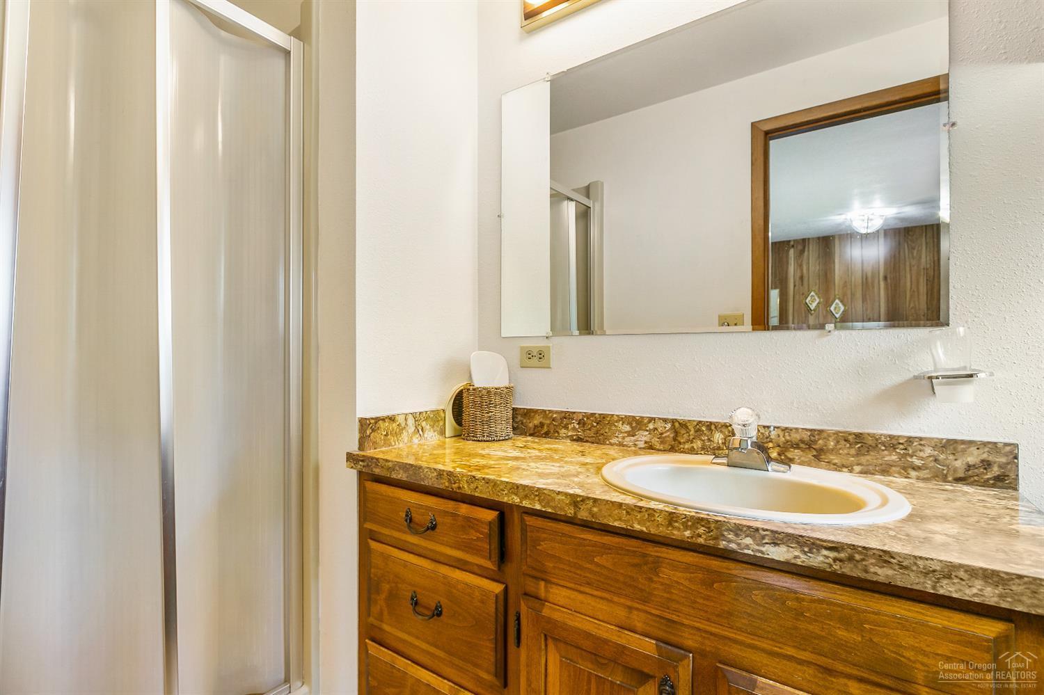 63236 Overtree Road Bend, OR 97701 - Photo 20 of 23 Gallery Image 20