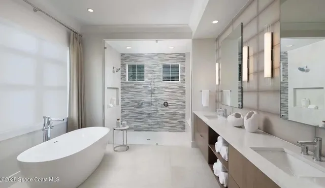 $2,950,000 | 3440 South Atlantic Avenue, Cocoa Beach, FL 32931