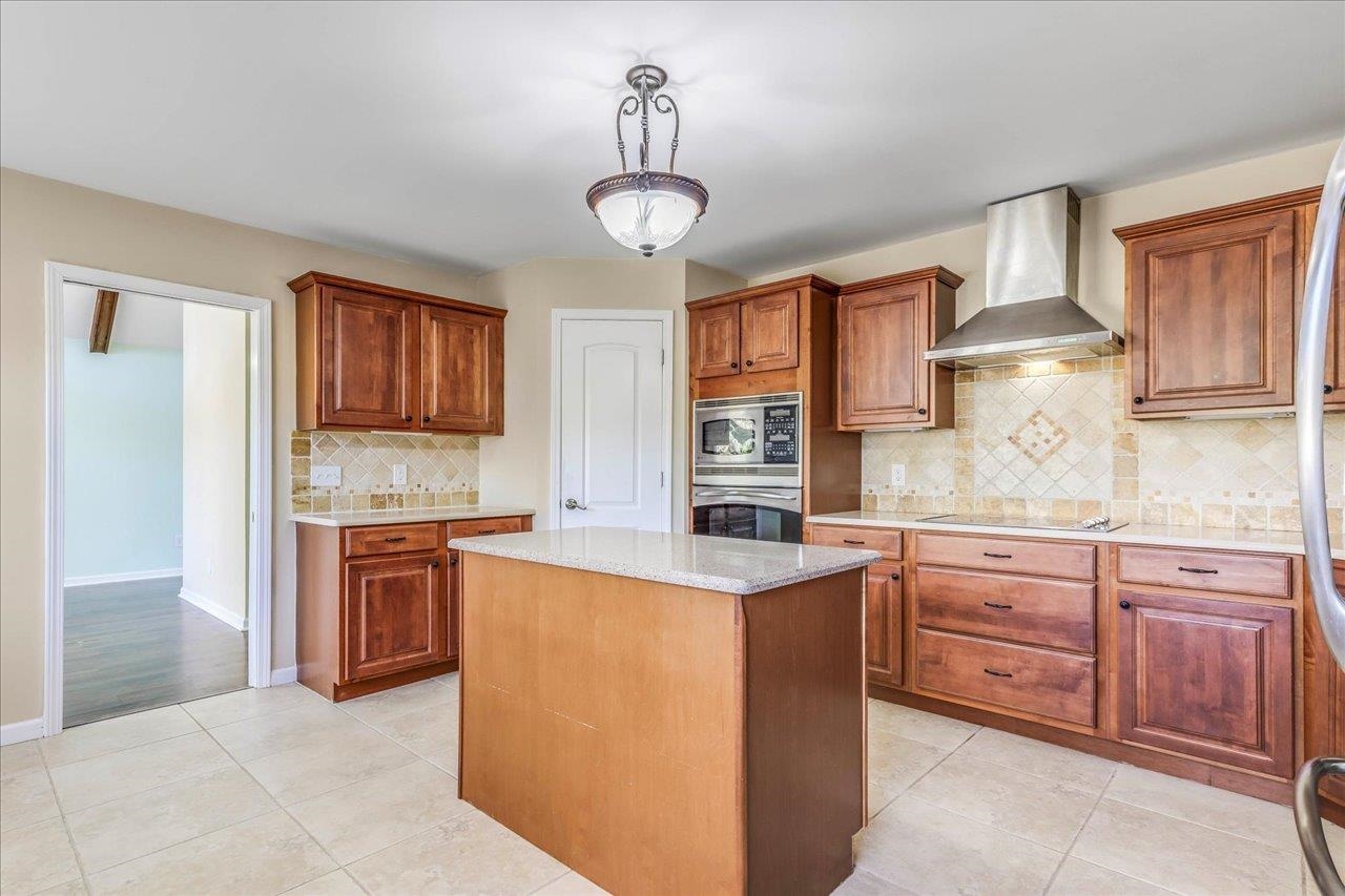 3250 Robinhood Road Tallahassee, FL 32312 - Photo 16 of 39 Gallery Image 16