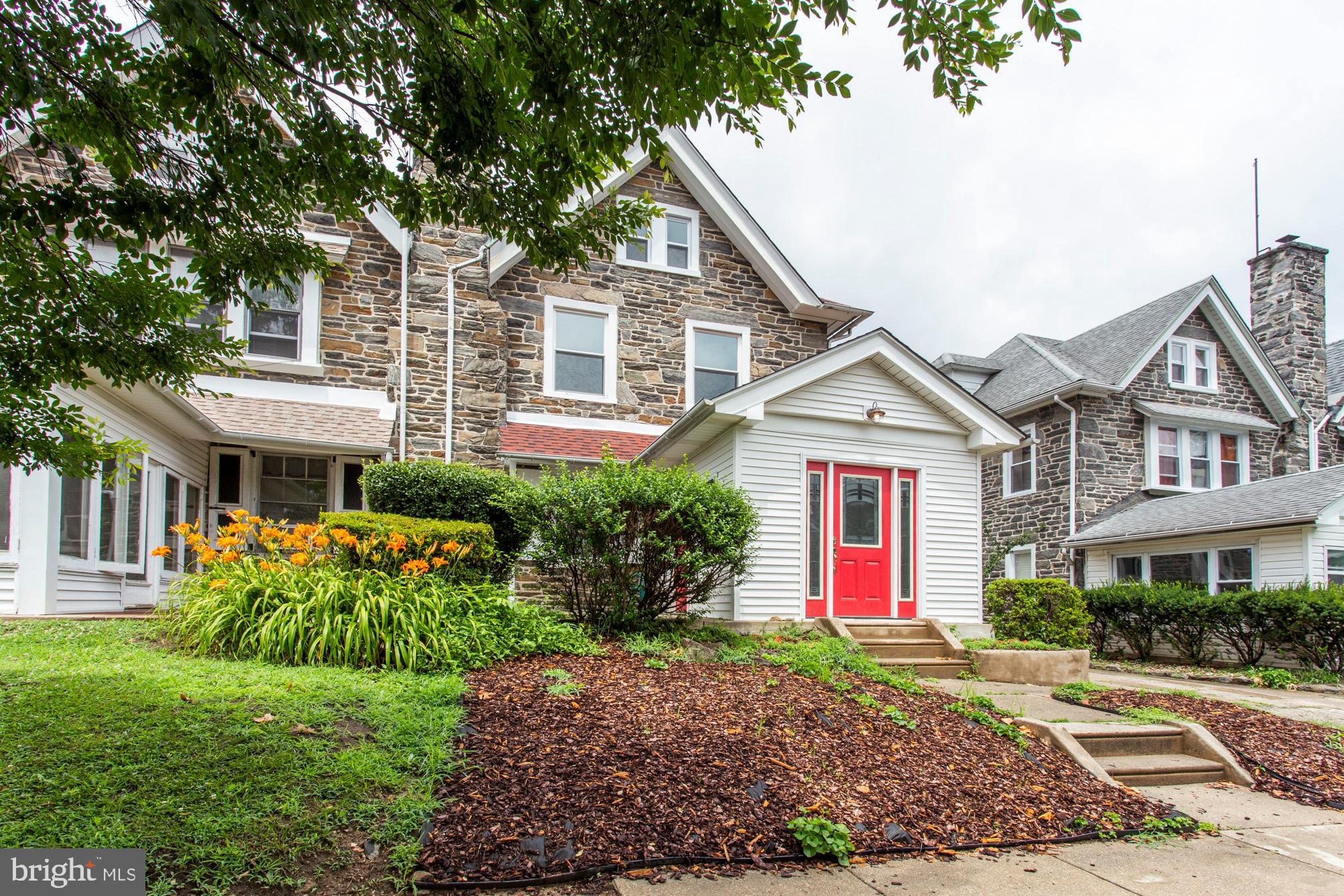 6127 Nassau Road Philadelphia, PA 19151 - Photo 2 of 39 Exterior front