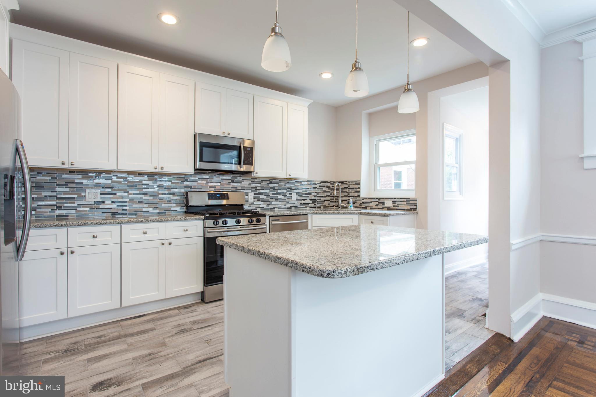 6127 Nassau Road Philadelphia, PA 19151 - Photo 16 of 39 Kitchen