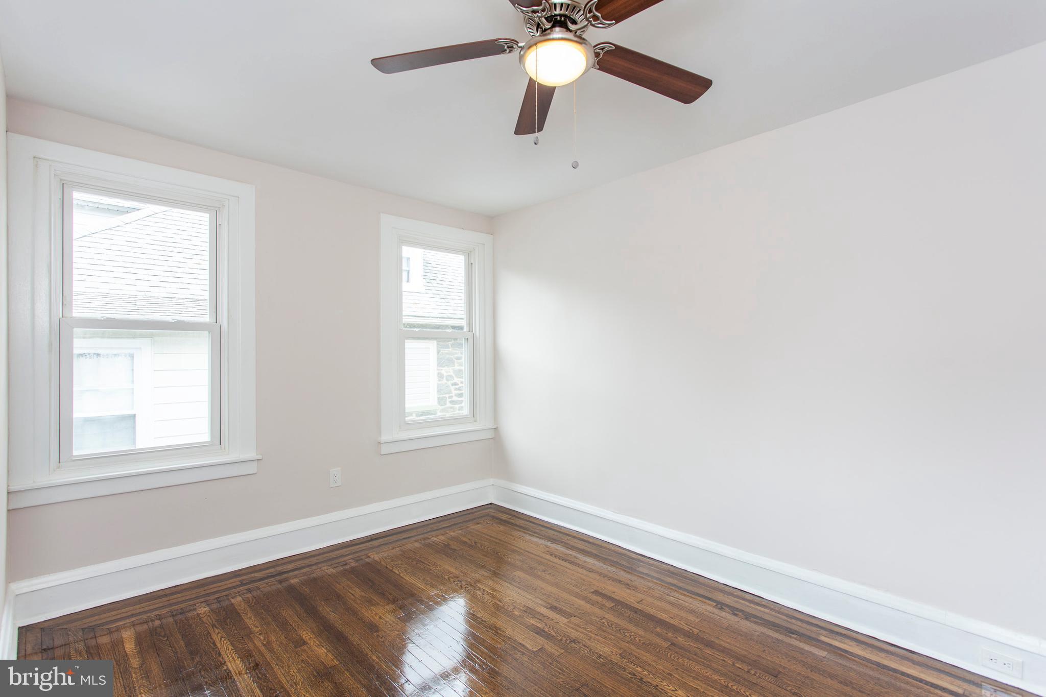 6127 Nassau Road Philadelphia, PA 19151 - Photo 29 of 39 Fourth Bedroom
