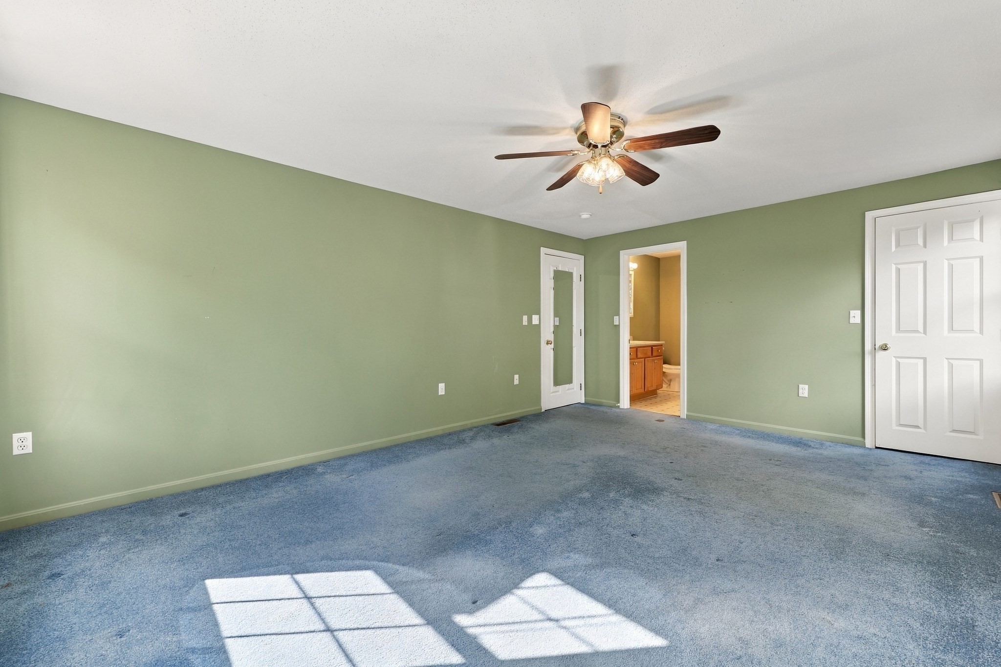 16 Lancaster Road Clinton, MA 01510 - Photo 20 of 41 Gallery Image 20