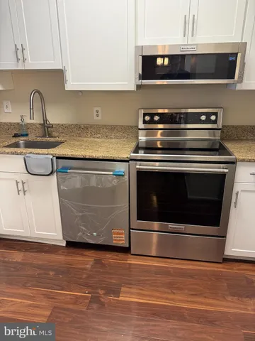 $3,000 | 2100 Langston Boulevard, Unit 148, Arlington, VA 22201