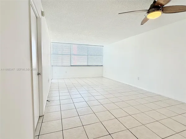 $1,500 | 1300 Northeast Miami Gardens Drive, Unit 804E, Miami, FL 33179