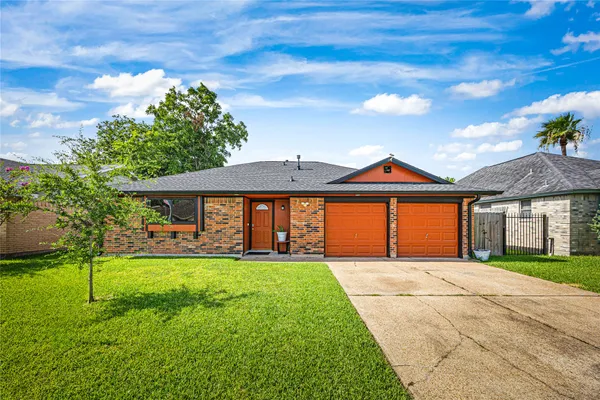 $275,000 | 5923 Dee Drive, Pasadena, TX 77505