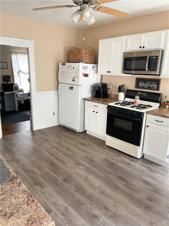 818 Lower River Road Lincoln, RI 02865 - Photo 12 of 14 Kitchen
