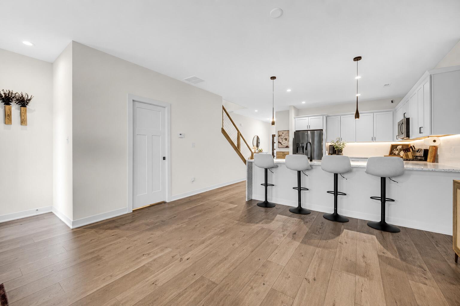 264 Nomo Place Crown Point, IN 46307 - Photo 12 of 28 1537x1023
