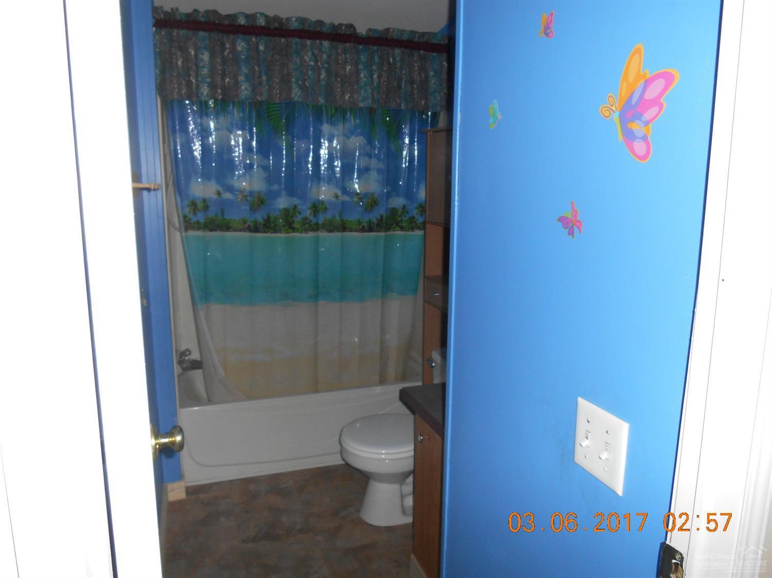 18997 Obsidian Road Bend, OR 97702 - Photo 11 of 25 Additional Photo