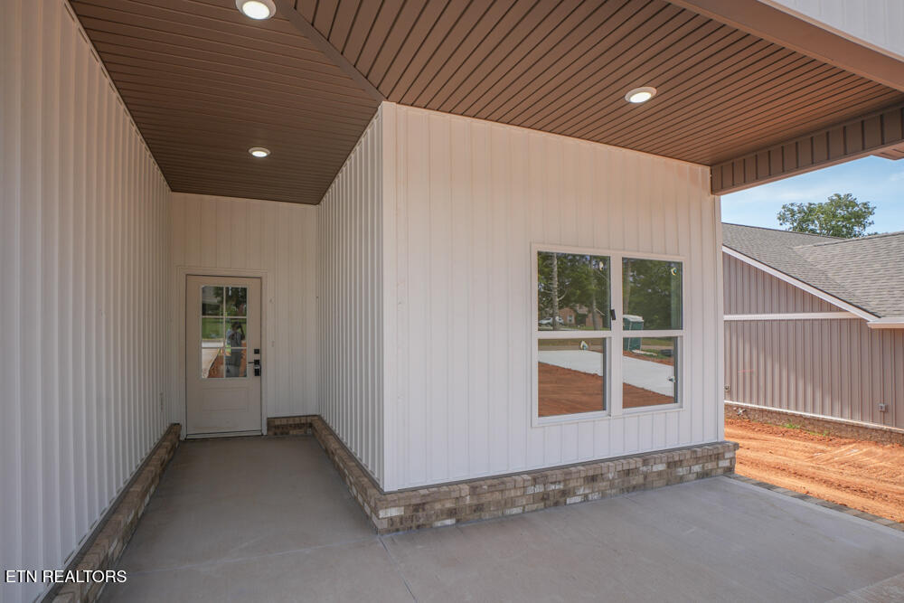 5137 Gregory Road Greenback, TN 37742 - Photo 17 of 19 DSC00798