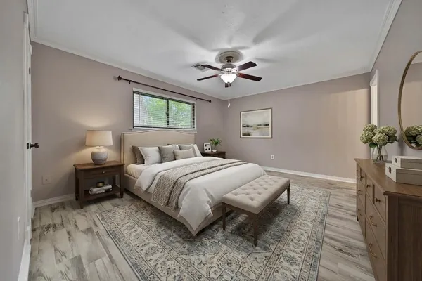 $2,650 | 2006 Mermaid Lane, Houston, TX 77062