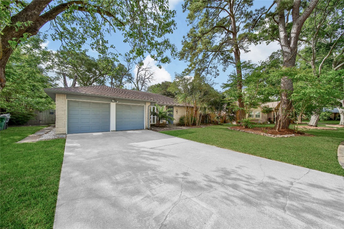 2006 Mermaid Lane Houston, TX 77062 - Photo 27 of 33