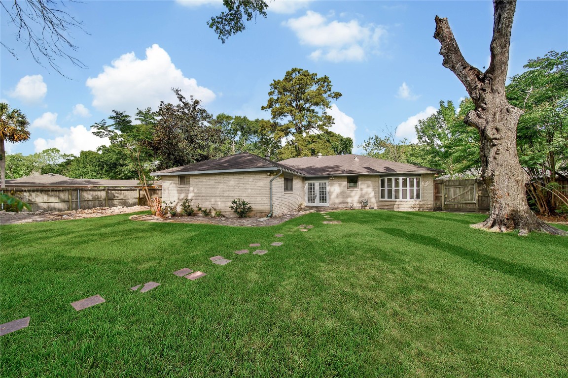 2006 Mermaid Lane Houston, TX 77062 - Photo 32 of 33