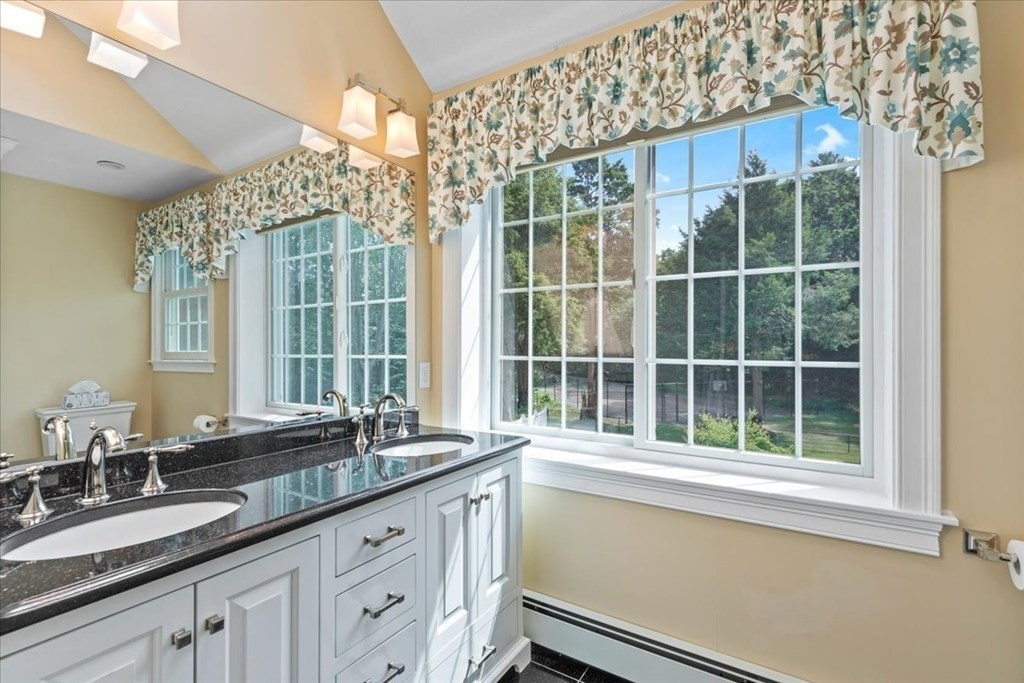 35 Mill Brook Way Hanover, MA 02339 - Photo 19 of 42