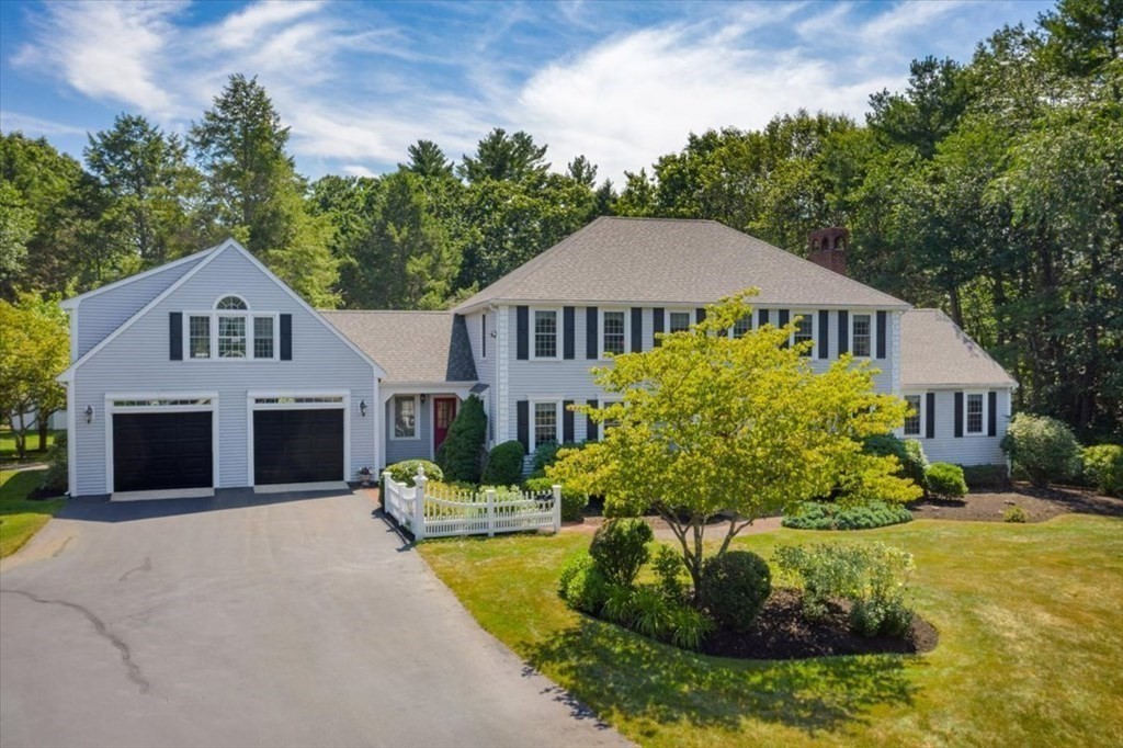 35 Mill Brook Way Hanover, MA 02339 - Photo 2 of 42