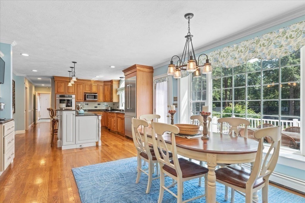 35 Mill Brook Way Hanover, MA 02339 - Photo 7 of 42