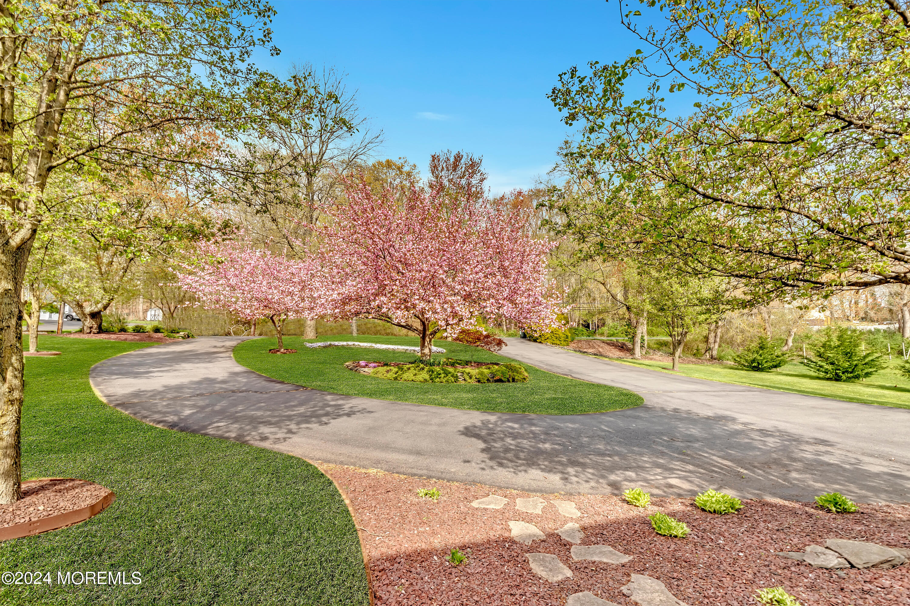60 Chambers Road Cream Ridge, NJ 08514 - Photo 4 of 51 a view of a park with large trees