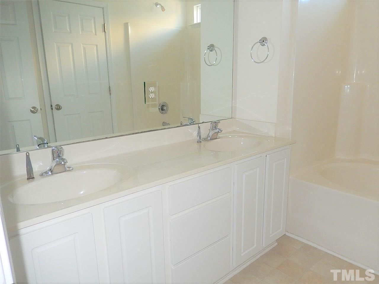 1421 Springshire Court Raleigh, NC 27610 - Photo 19 of 29 Photo #19