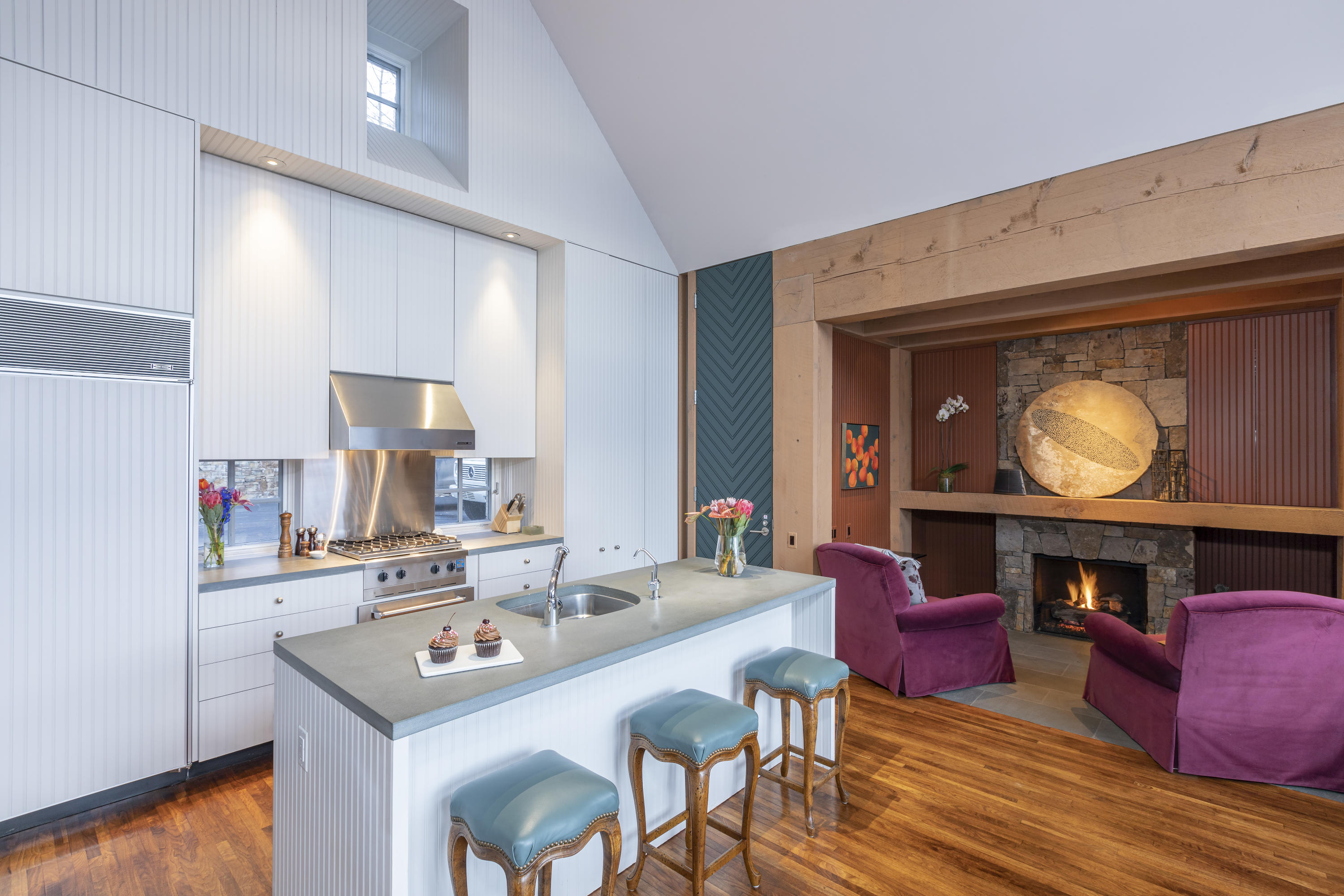 113 Joaquin Road Telluride, CO 81435 - Photo 15 of 40 KitchenAngleCupcakes