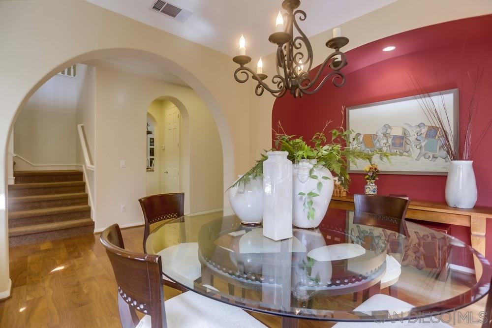 705 Rihely Place Encinitas, CA 92024 - Photo 5 of 24
