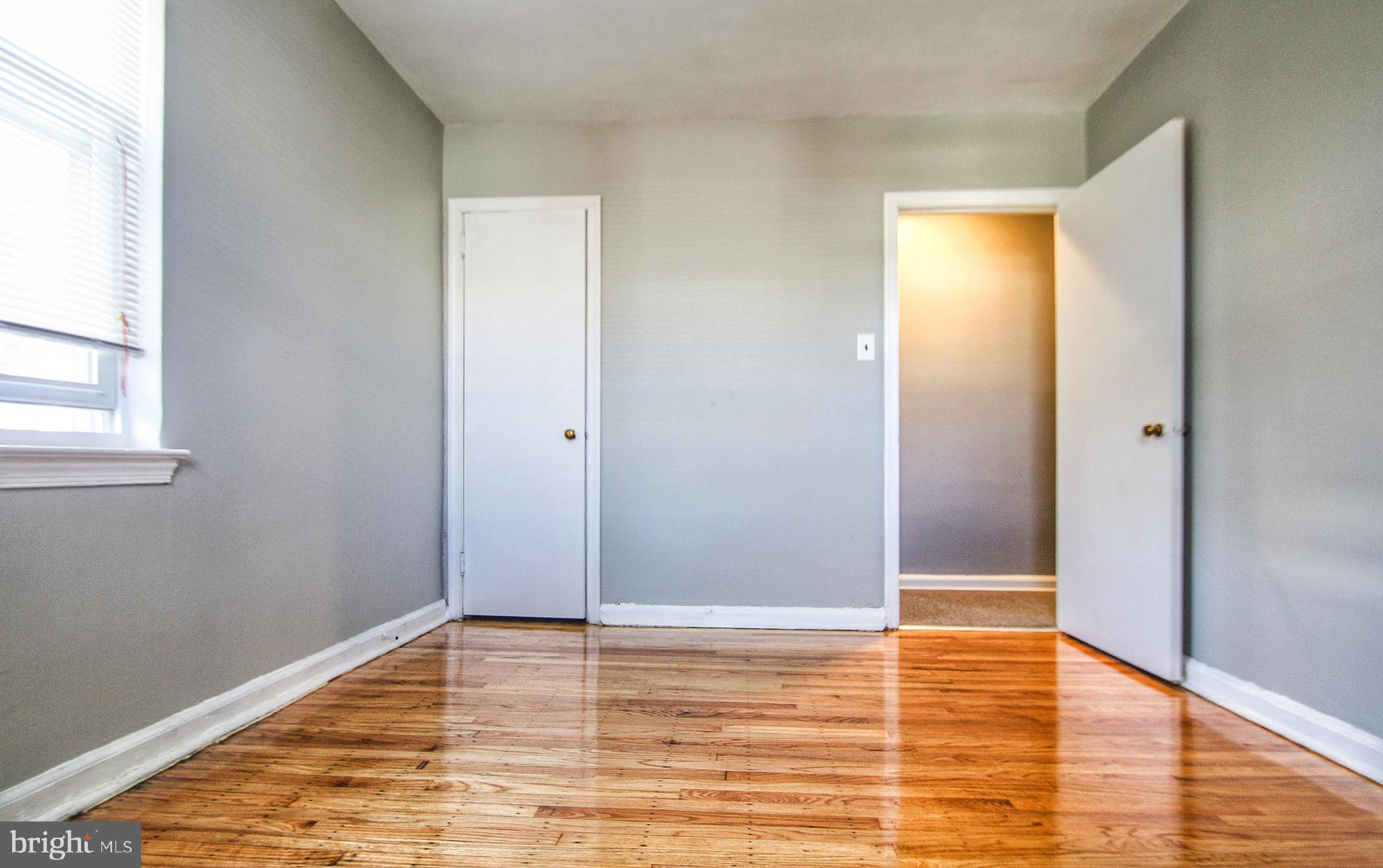 903 Vernon Road Philadelphia, PA 19150 - Photo 25 of 38 Bedroom 2