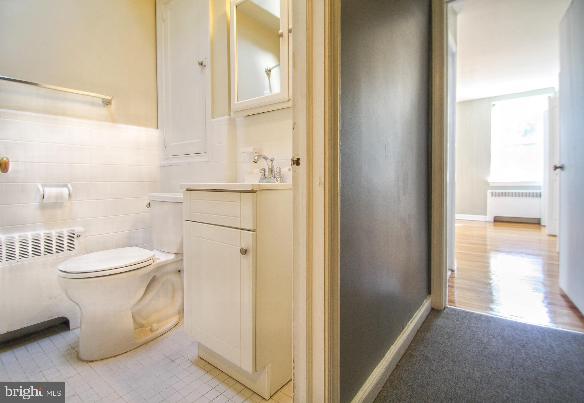903 Vernon Road Philadelphia, PA 19150 - Photo 29 of 38 Upstairs Full Bath