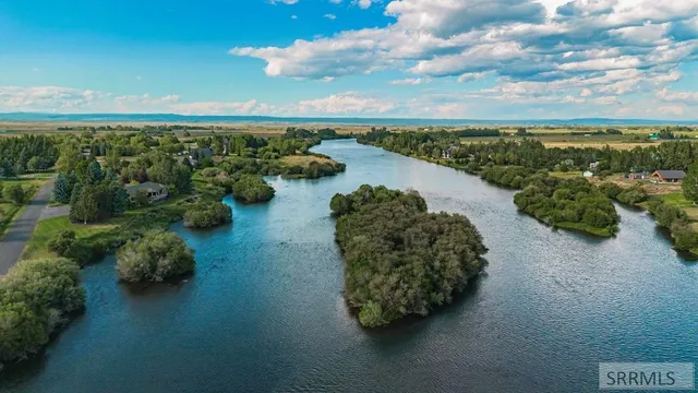 $2,500,000 | 2700 North River Road, St. Anthony, ID 83445