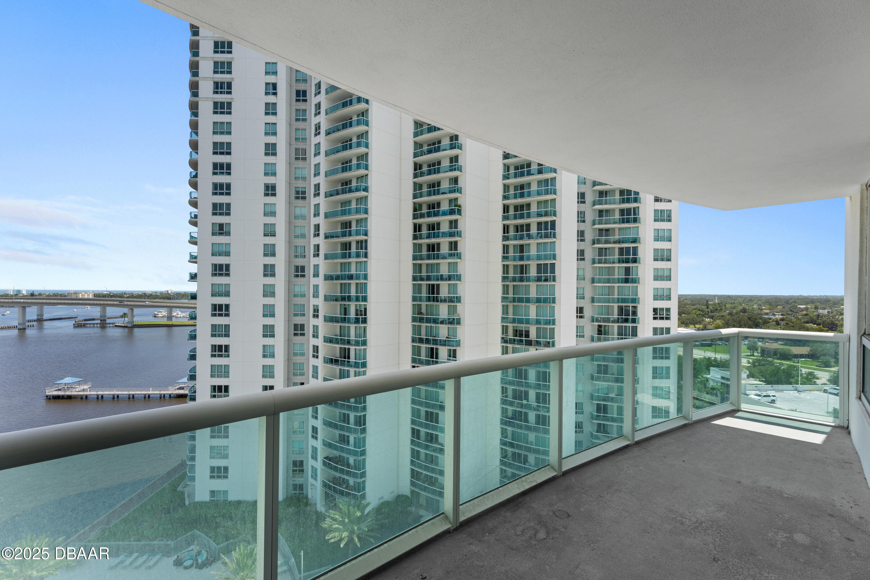 241 Riverside Drive, Unit 1105 Daytona Beach, FL 32117 - Photo 22 of 33 MG 1105 (18 of 23)