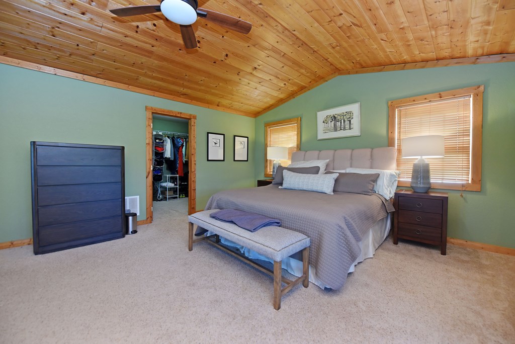 299 Bethabara View Hayesville, NC 28904 - Photo 63 of 131 a spacious bedroom with a bed and a closet