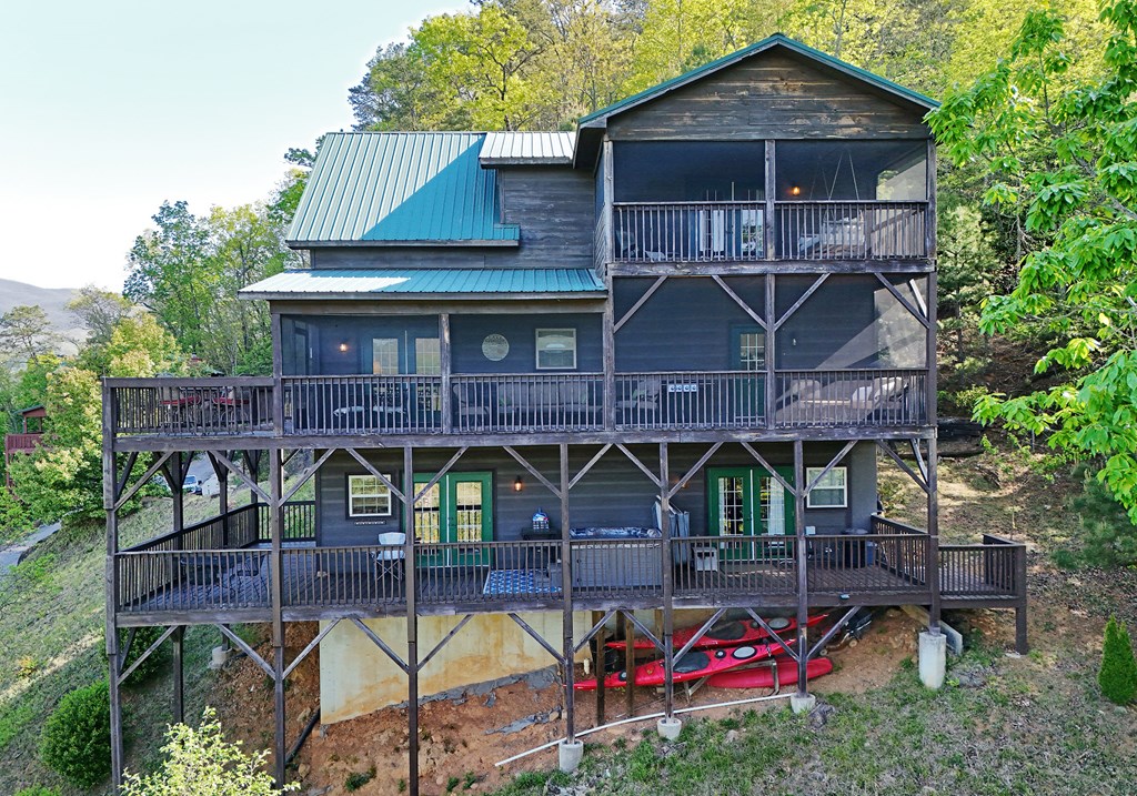 299 Bethabara View Hayesville, NC 28904 - Photo 9 of 131