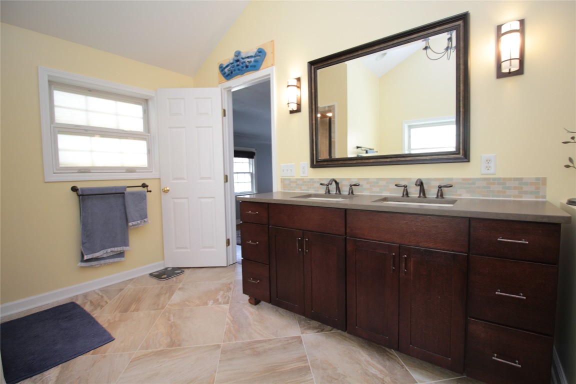 2 Rugby Road Binghamton, NY 13905 - Photo 12 of 32