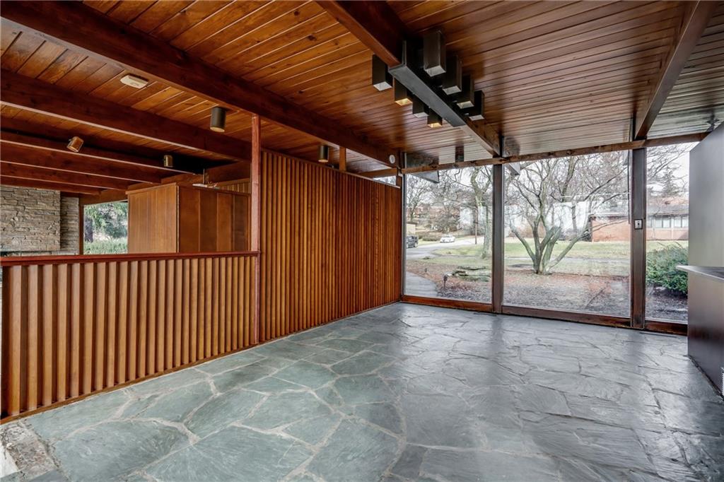 2244 Harmain Road Pittsburgh, PA 15235 - Photo 8 of 25 Gallery Image 8