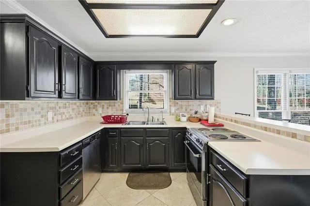 $315,000 | 2940 Summit Drive, Jonesboro, GA 30236