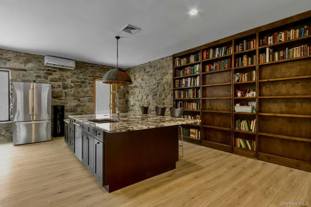 a view of a entryway door of the house