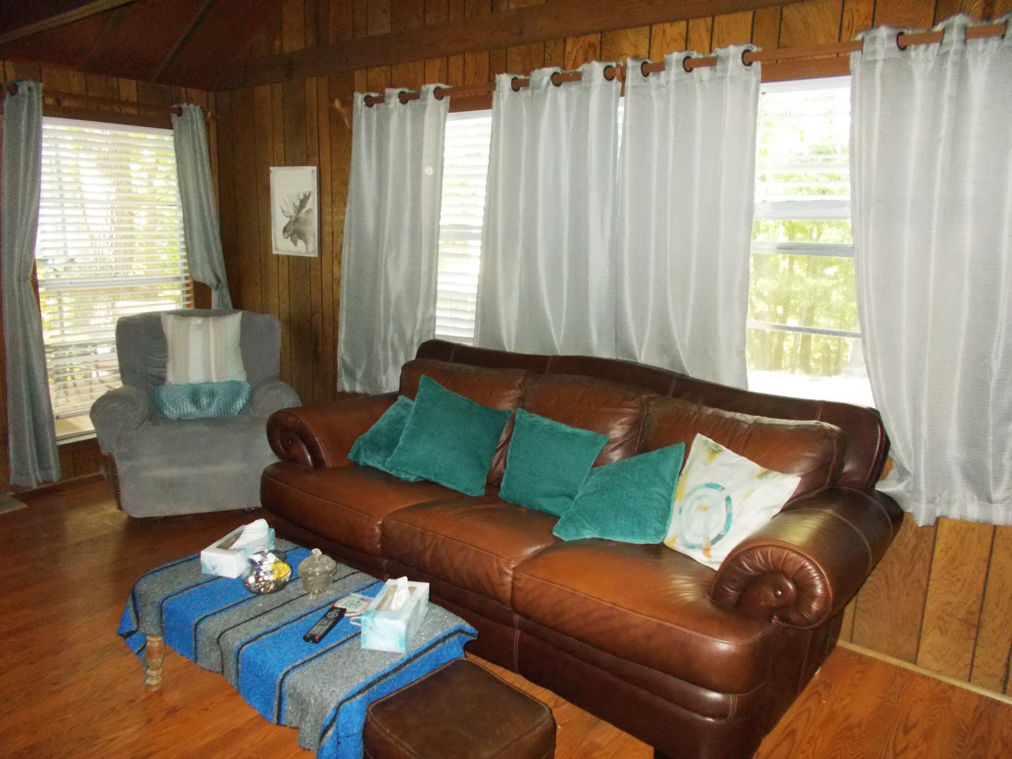 332 Mockingbird Hill Road Eva, TN 38333 - Photo 14 of 27 a living room with furniture and a window