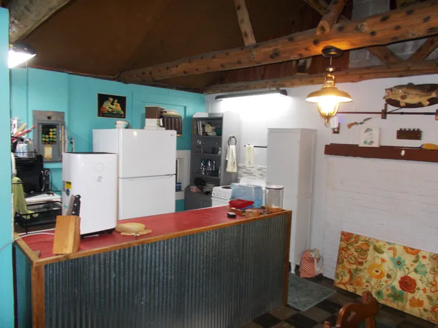 a view of a counter top