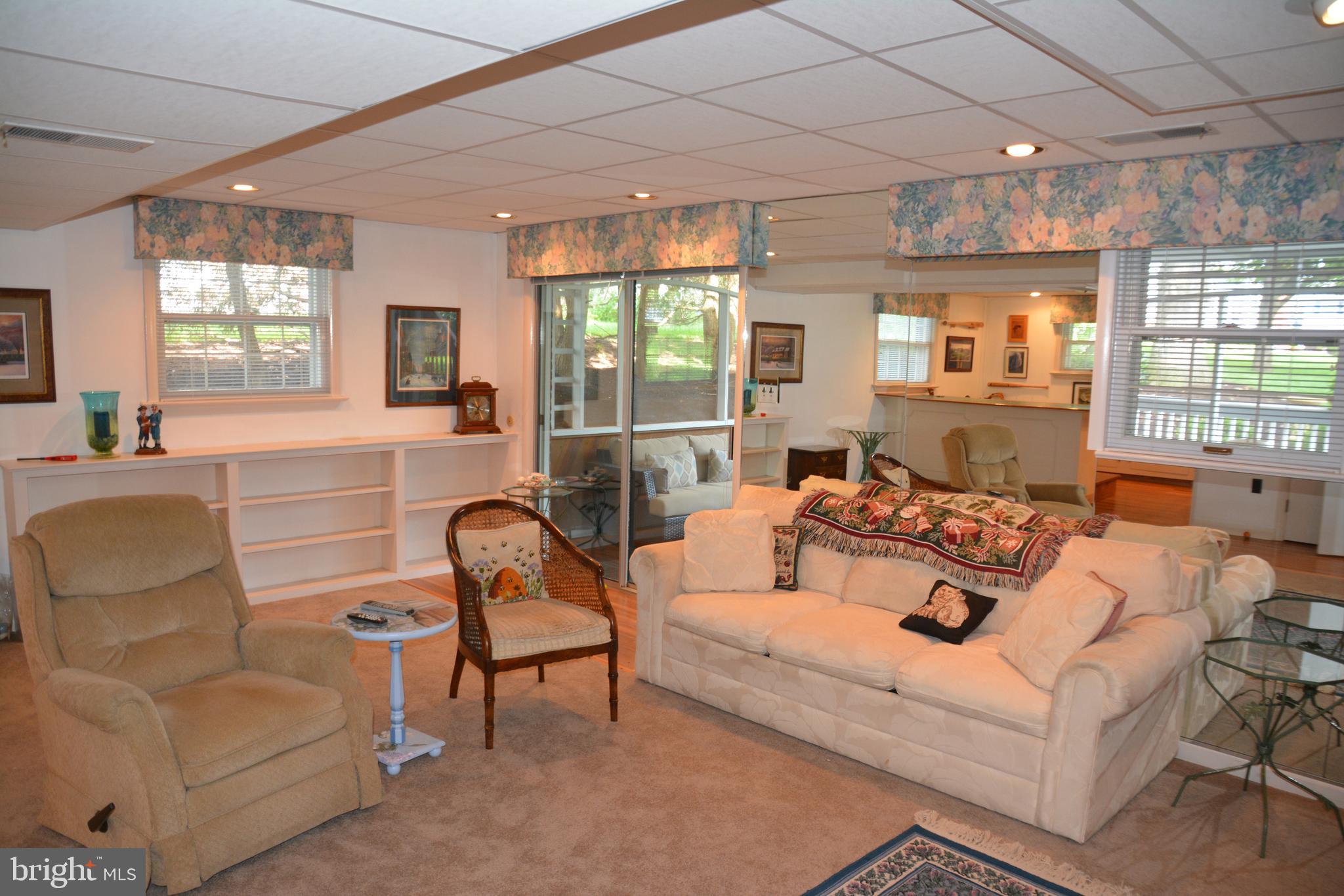 481 Candlewyck Road Lancaster, PA 17601 - Photo 20 of 37 Family Room