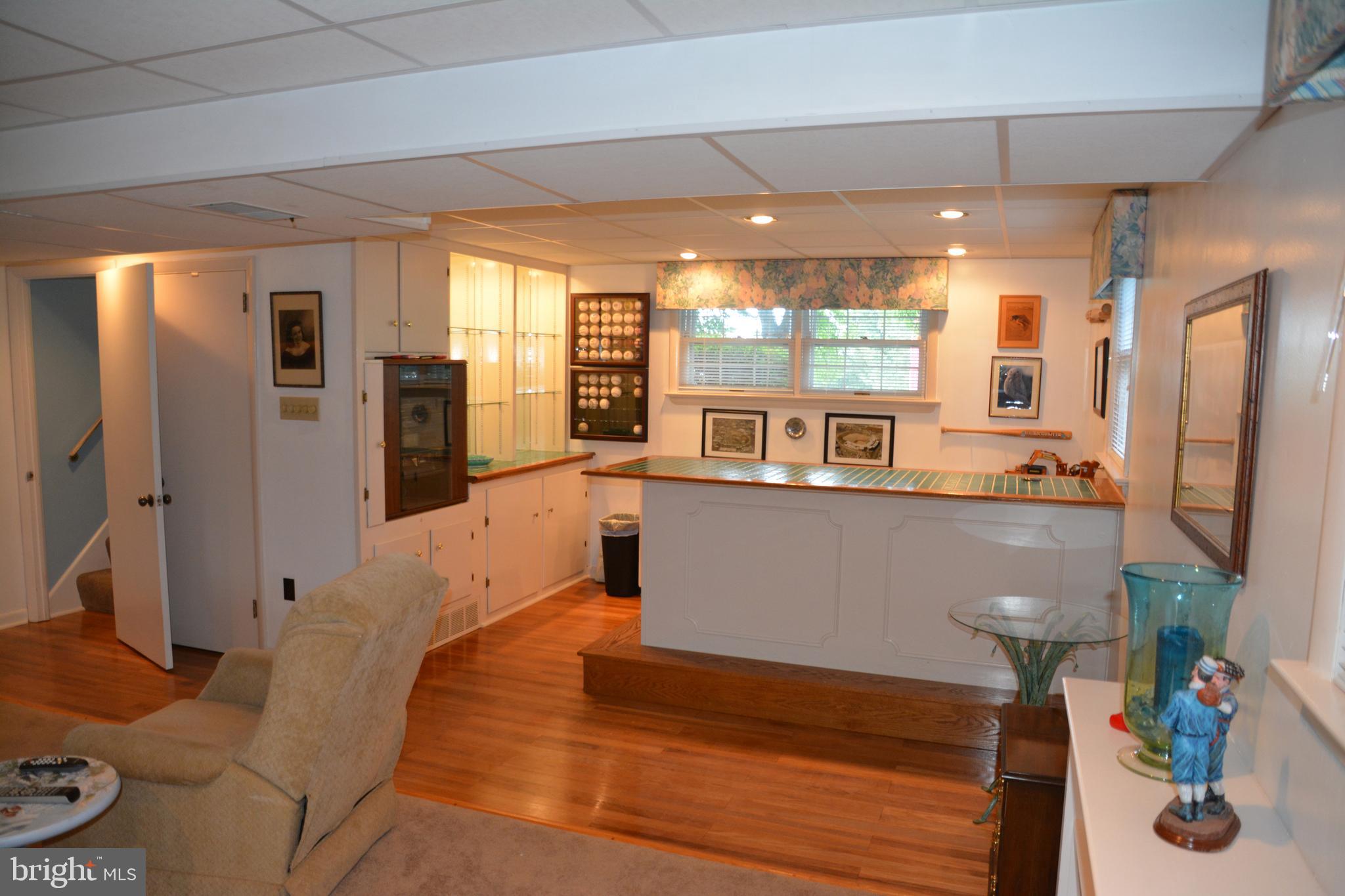 481 Candlewyck Road Lancaster, PA 17601 - Photo 24 of 37 Bar From Family Room