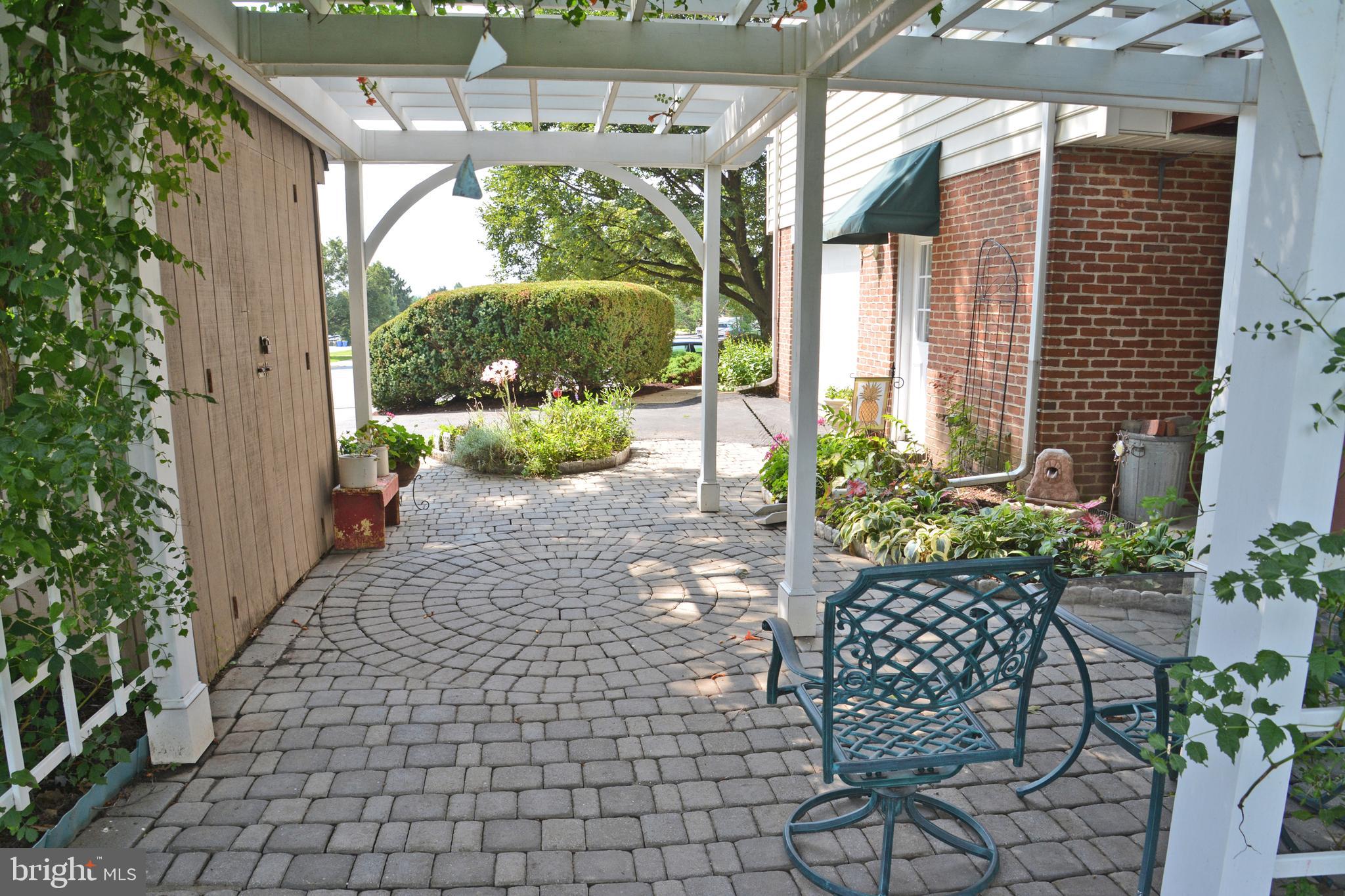 481 Candlewyck Road Lancaster, PA 17601 - Photo 36 of 37 Patio & Pergola