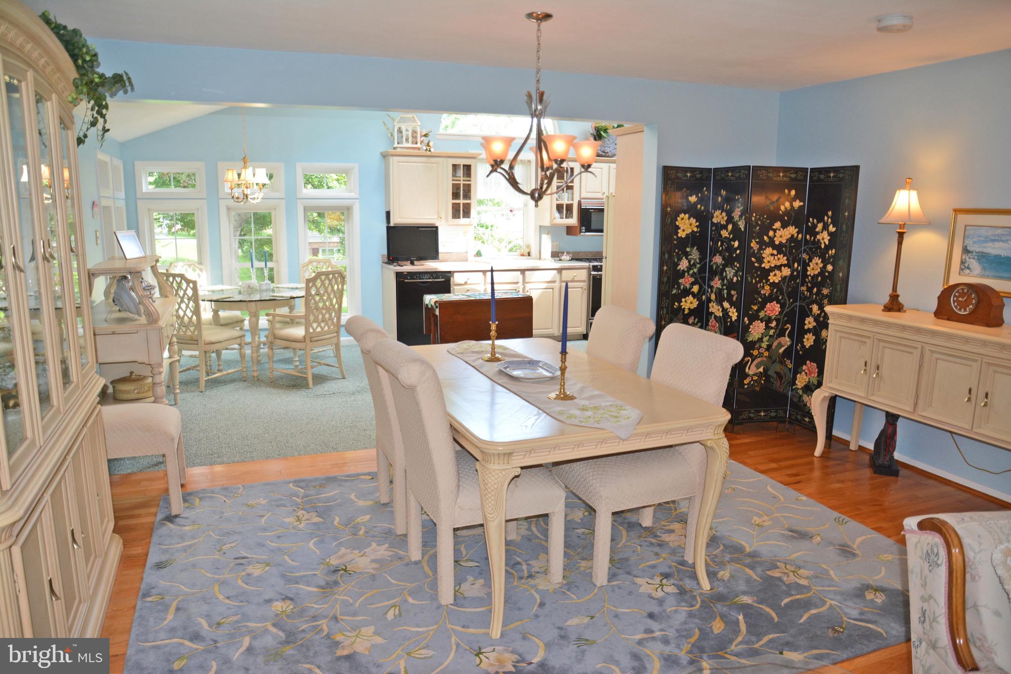 481 Candlewyck Road Lancaster, PA 17601 - Photo 6 of 37 Dining Room